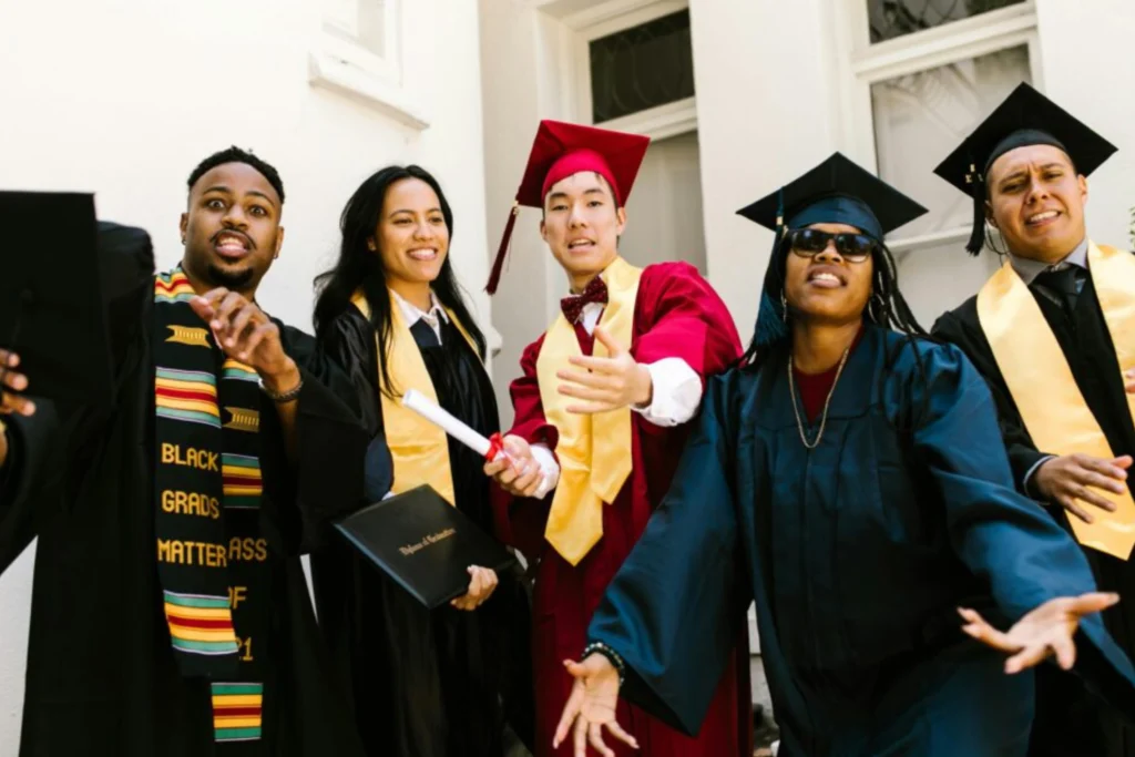 2560 x 1707 Applypro